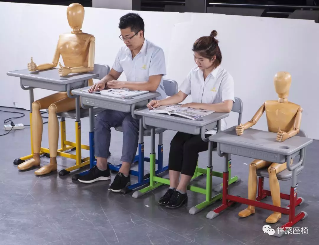 教学课桌椅在创新中求发展，迎来人文关怀时代(图2)
