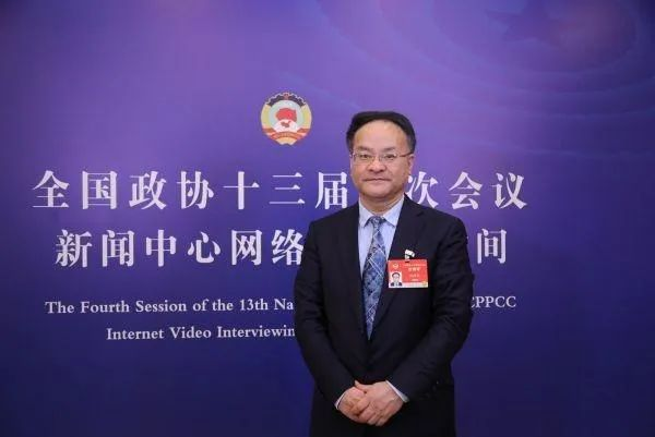 两会期间，关切近视问题，青少年近视防控已经迫在眉睫！(图2)