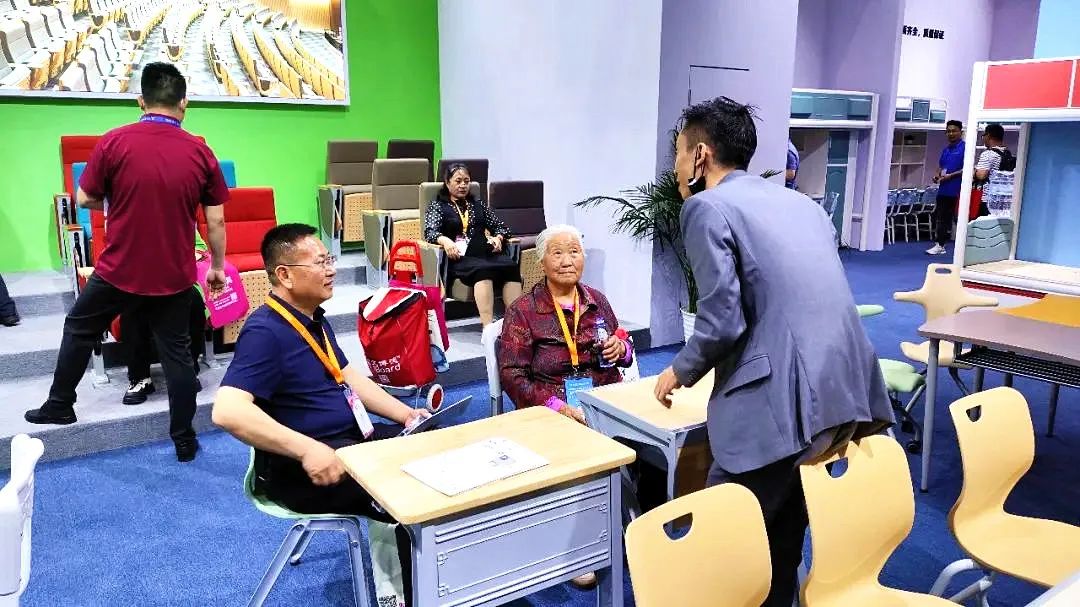 祥聚科创实力圈粉！第83届中国教育装备展示会圆满收官(图17)
