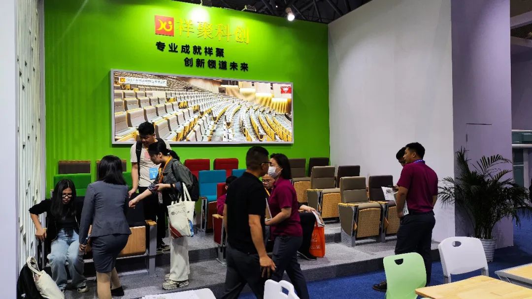 祥聚科创实力圈粉！第83届中国教育装备展示会圆满收官(图33)
