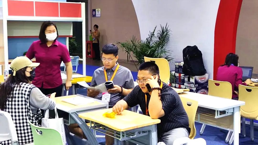 祥聚科创实力圈粉！第83届中国教育装备展示会圆满收官(图49)