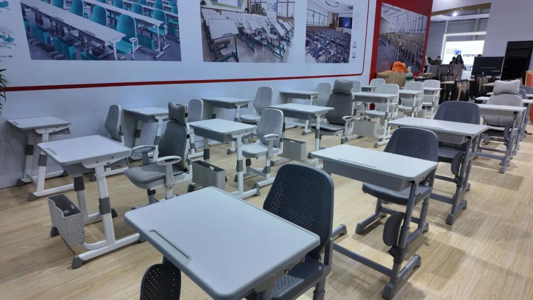 祥聚科创精彩参展第86届中国教育装备展示会,共赴教育科技盛宴!(图7) 祥聚科创精彩参展第86届中国教育装备展示会,共赴教育科技盛宴!(图7)