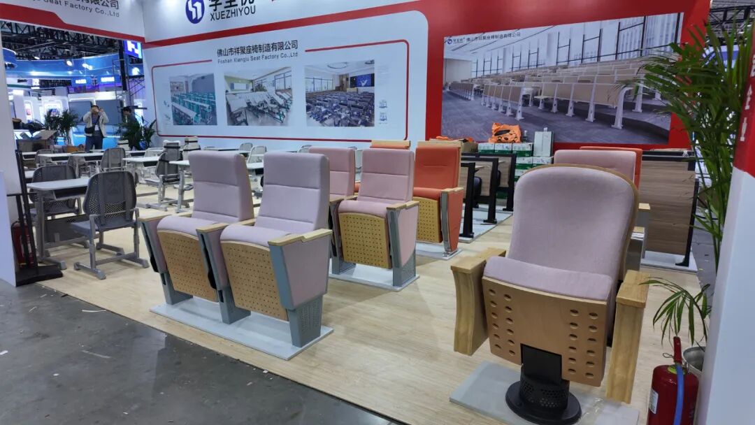 祥聚科创精彩参展第86届中国教育装备展示会,共赴教育科技盛宴!(图10) 祥聚科创精彩参展第86届中国教育装备展示会,共赴教育科技盛宴!(图10)