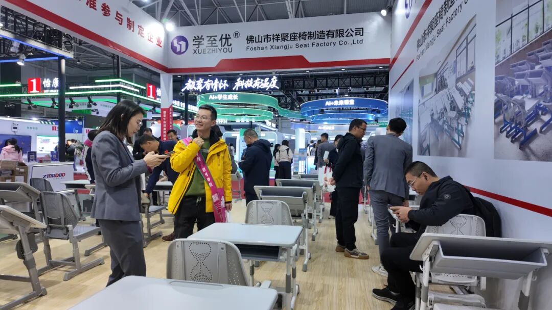 祥聚科创精彩参展第86届中国教育装备展示会,共赴教育科技盛宴!(图13) 祥聚科创精彩参展第86届中国教育装备展示会,共赴教育科技盛宴!(图13)