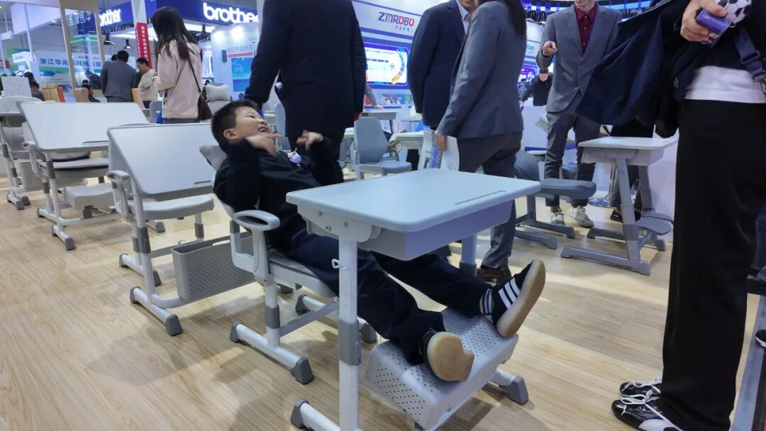 圆满收官!祥聚科创闪耀第86届中国教育装备展示会(图22) 圆满收官!祥聚科创闪耀第86届中国教育装备展示会(图22)